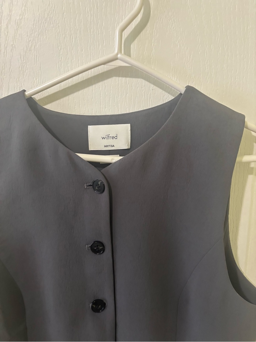 Wilfred Regal Charcoal Gray Vest - Picture 3 of 3